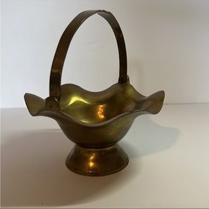 Small Vintage Brass Basket Handle India Ruffled Smooth Keys Trinkets Candy